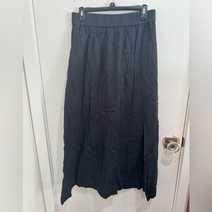 Basic Black Maxi Skirt with Elastic Waistband